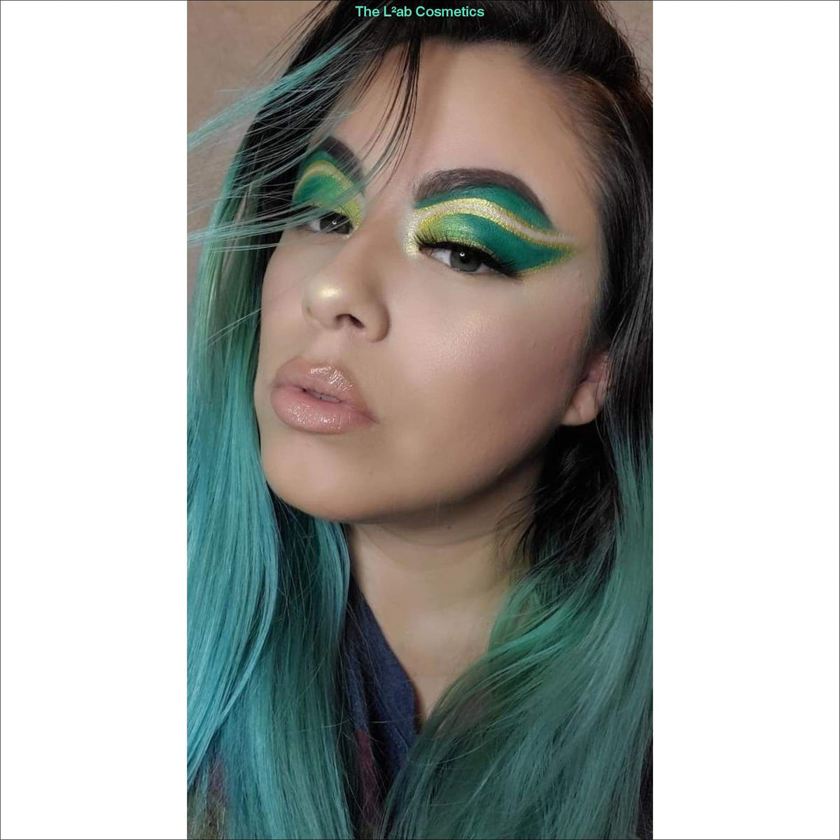 AU 79 highlighter - The-Lab-Cosmetics